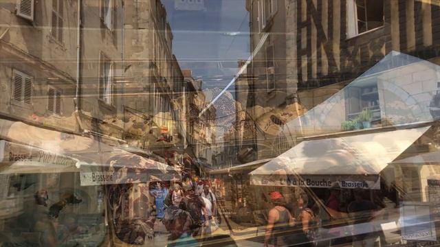 La Rochelle Old Town, France | Virtual travel by allthegoodies.com смотреть онлайн