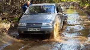 ВАЗ-2120 Лада Надежда рулит.Весенняя лесная дорога, Май 2018.VAZ-2120 Nadezhda.Auto on off-road