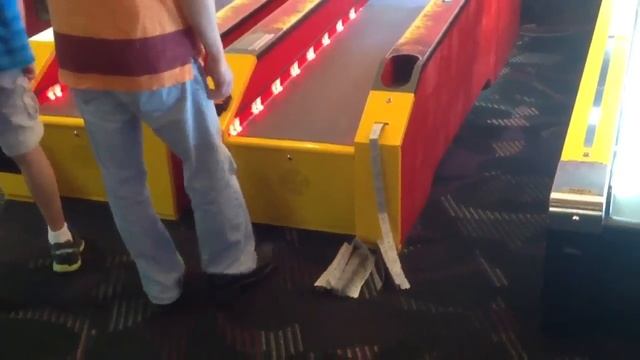 Double Perfect Games of Skee Ball смотреть онлайн