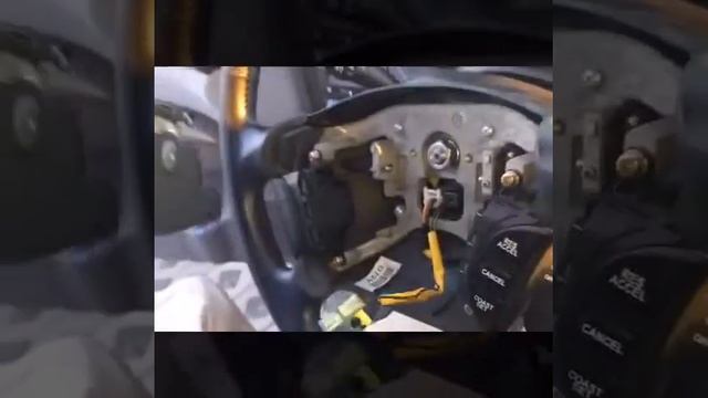 Démontage du volant KIA CARNIVAL 2006+ смотреть онлайн