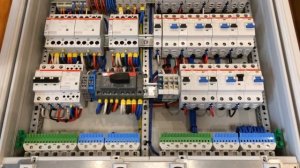 #4 Электрощиты на заказ.  Схема АВР краткий обзор.