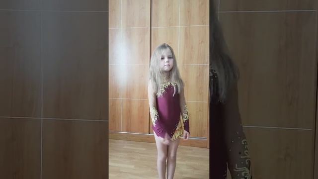 Cover:Хочу я братика или сестрёнку❤🌹 смотреть онлайн
