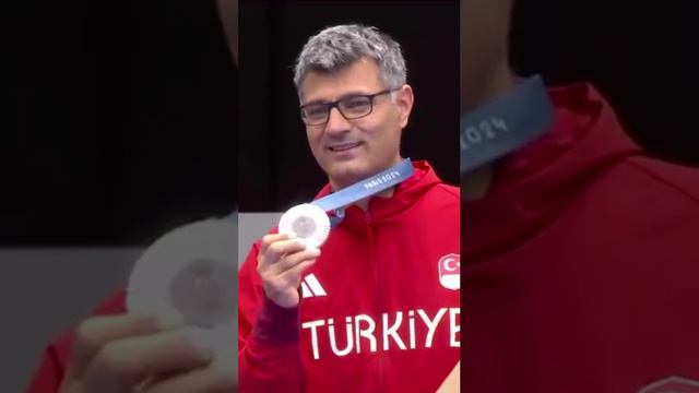 Немного об олимпийском стрелке из Турции: смотреть онлайн