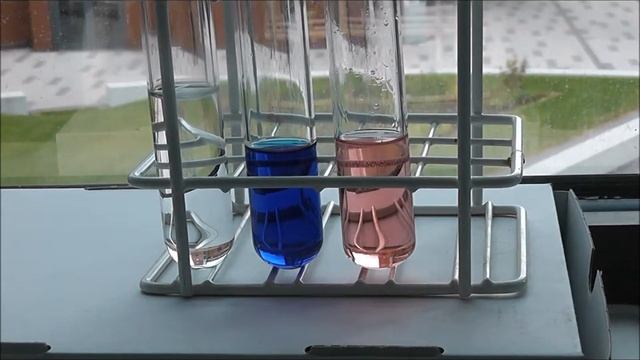Cobalt Complex Colour Change ： Blue To Pink.mp4