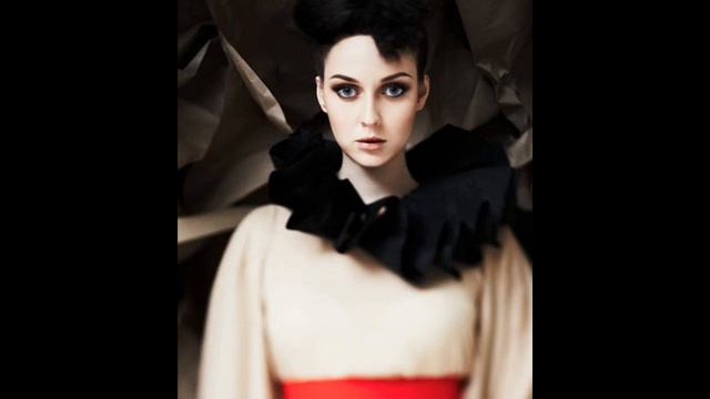 Елена Есенина - Тону смотреть онлайн