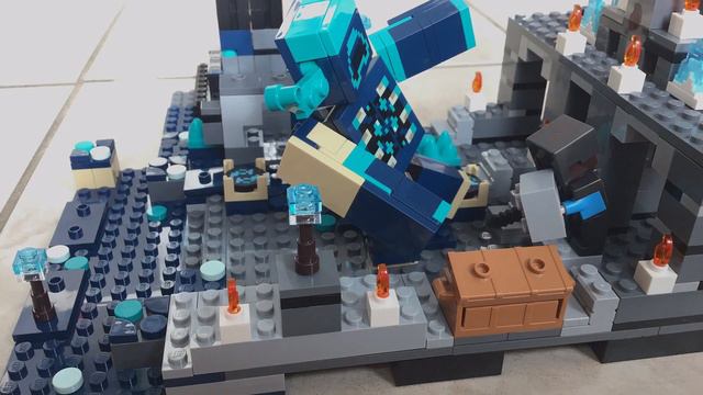 Ending The Dark | lego Minecraft Warden Battle смотреть онлайн