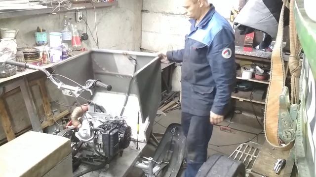 Самодельный снегоход 2017-2018, упор капота. смотреть онлайн