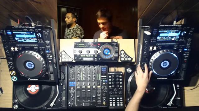 Transmisión en directo de Raul Britos Pablo Ibañez смотреть онлайн
