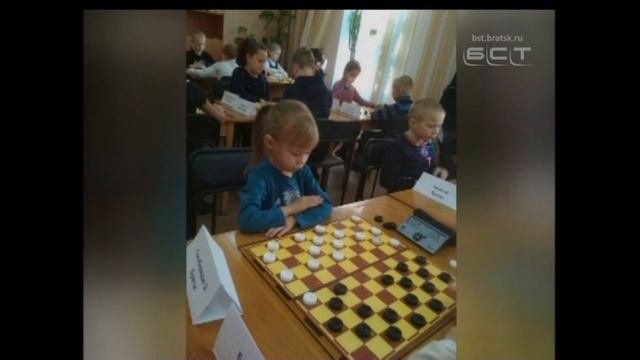 Братские шашисты привезли с первенства Сибири почти два десятка наград смотреть онлайн