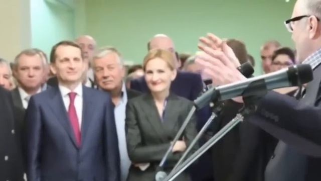 Жириновский на выставке РЖД в ГосДуме! 10.04.14 смотреть онлайн