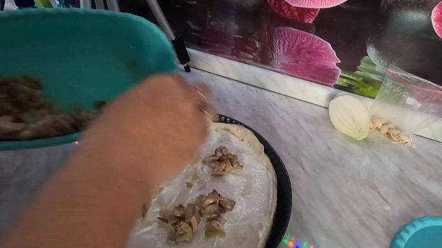 Пицца с белыми грибами!!! Очень просто! Ну очень вкусная пицца! Такого Вы еще не готовили!!! смотреть онлайн