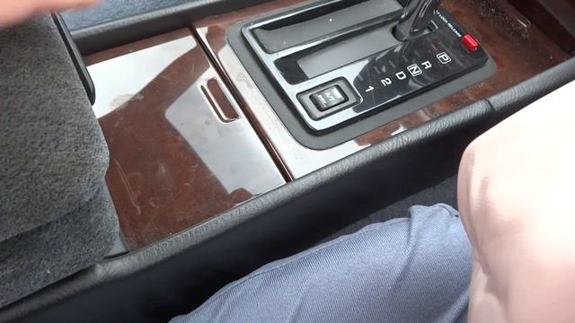 ✈ NISSAN GLORIA Y33 Junkyard Car  日産 グロリア Y33  ジャンクヤードカー