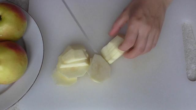 ТРЕУГОЛЬНИКИ С ЯБЛОКАМИ!? ВОСХИТИТЕЛЬНАЯ ВЫПЕЧКА К ЧАЮ!☕ смотреть онлайн