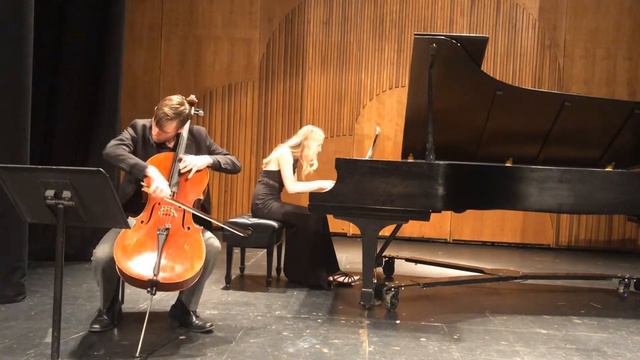 Shostakovich Sonata for Cello and Piano, Op. 40: Largo смотреть онлайн