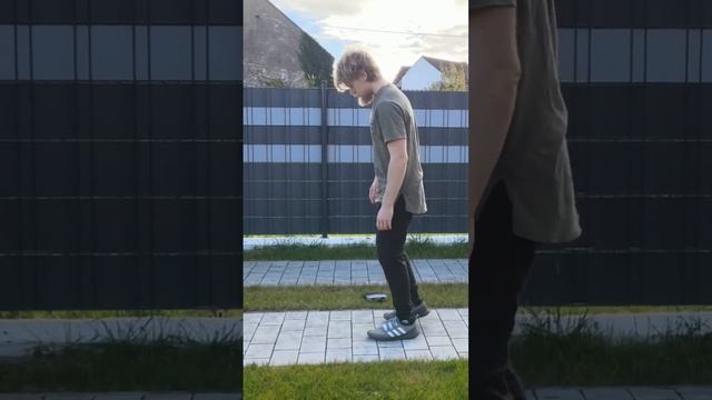 Летящая походка #2 смотреть онлайн
