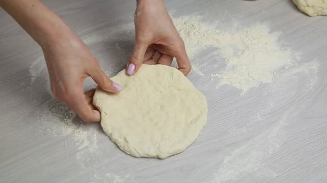 Вкуснейшие ЛЕПЕШКИ с сыром на кефире. Готовлю вместо хачапури смотреть онлайн