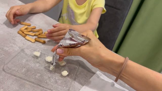 Шоколадные грибочки от лапочки дочки! смотреть онлайн