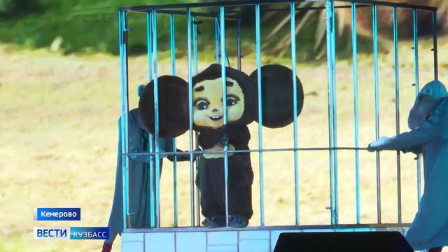 Приключения Чебурашки: впервые в Сибири прошло шоу мирового уровня в честь юбилея АО «Стройсервис» смотреть онлайн