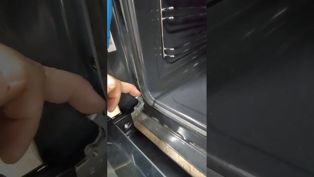 Как снять дверь духовки Candy смотреть онлайн