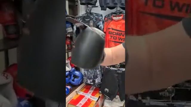 Обзор боксерских перчаток Clinch Prime кожа и экокожа смотреть онлайн