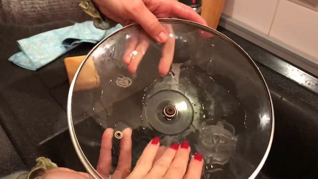 Как быстро помыть посуду без капли химии смотреть онлайн