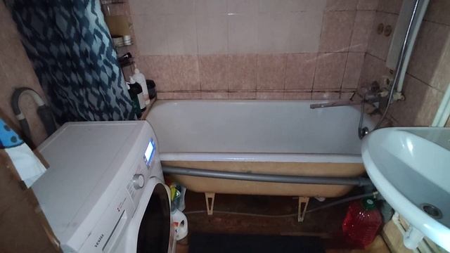 3-комн. квартира 67.6м Дзержинский район, ул. Авиастроителей 15. Высокие потолки, раздельный санузе смотреть онлайн