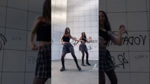 10 трендов, которые нужно снять с подругой.