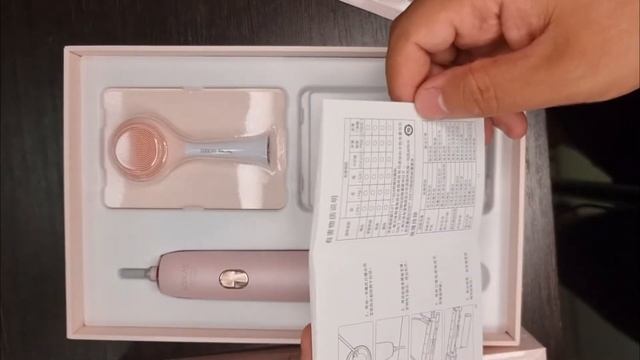 Распаковка Xiaomi X3U Sonic Electric Toothbrush Misty Pink смотреть онлайн