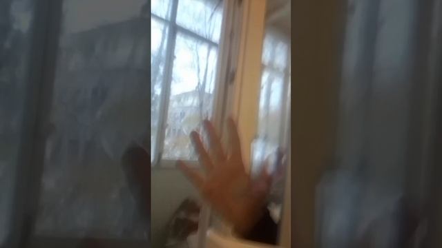 Никогда не смотри в окно ночью . Человек за окном !!!