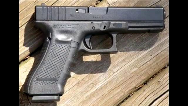 Глок 17 пистолет из пластика   Glock 17 The Gun Out Of Plastic   YouTube 360p