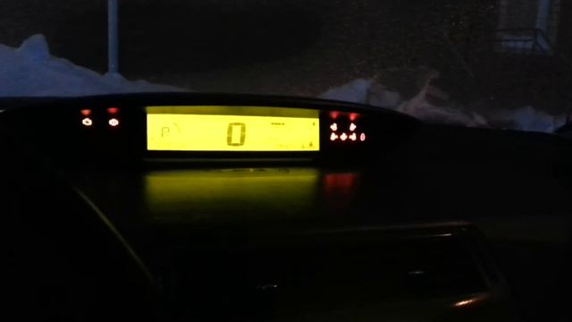 Заводим Citroen C4 Coupe в мороз -31 градус смотреть онлайн