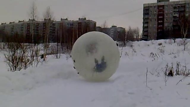 Зорбинг в Печёрском каньоне.mp4 смотреть онлайн