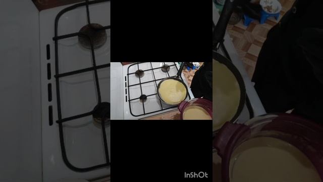 Блинчики с грибами и яйцом. Готовим с котом вместе. очень вкусно.. ?❤️? смотреть онлайн