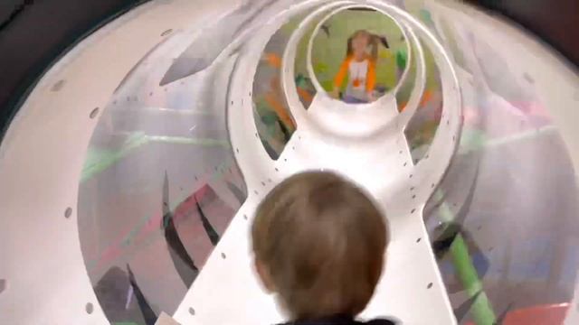 Лучшие игры в детском развивающем музее иллюзий  #интерактивные #прикольные_видео