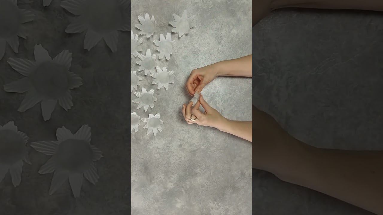 DIY How to make flowers out of paper #diy #flowers #paper смотреть онлайн
