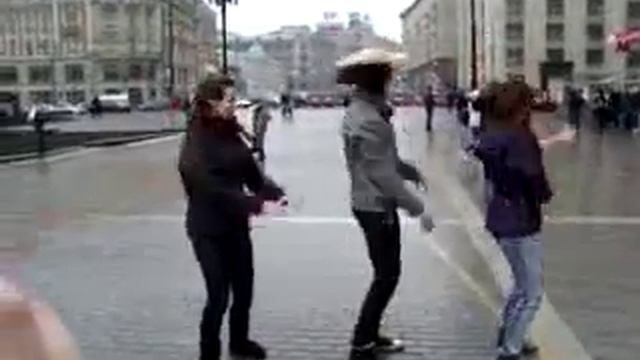 Косплей Страя или танец под ХЗ смотреть онлайн