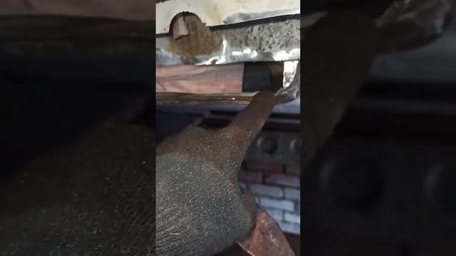 Замена порогов на вольво V40