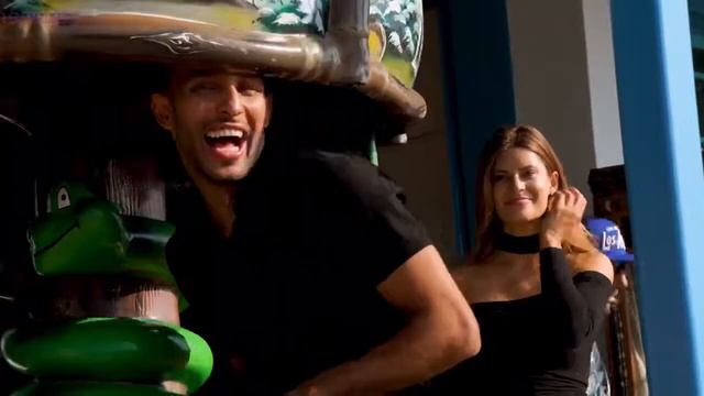 Hannah Stocking| КОГДА У ТЕБЯ КОРОТКИЙ ПАРЕНЬ rus sub смотреть онлайн