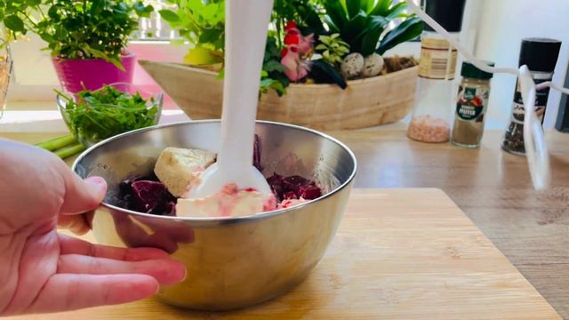 Съедят за минуту сразу! Беру 1 свеклу и готовлю вкуснейшую закуску из простых продуктов. смотреть онлайн