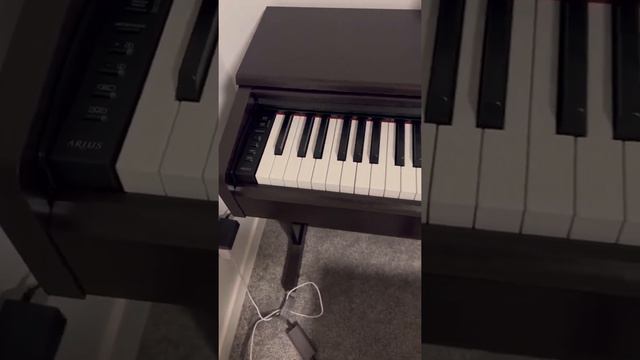 YamahaYDP-145 ARIUS Standard Digital Piano with Bench and 3 Pedal Unit - Rosewood смотреть онлайн