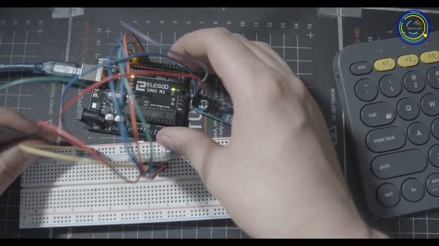 Arduino Projects 13 - SD Card Module Guide for Research Projects смотреть онлайн