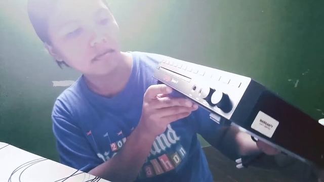 UNBOXING OF PLATINUM JUNIOR 2 HOME KARAOKE DVD/USB KARAOKE PLAYER смотреть онлайн