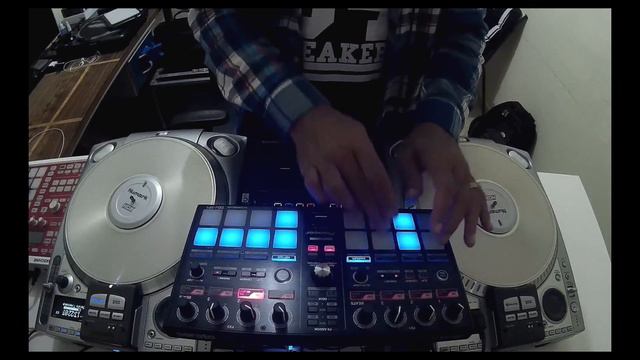 Serato FLIP + Finger Drumming - By Fernando Midi смотреть онлайн