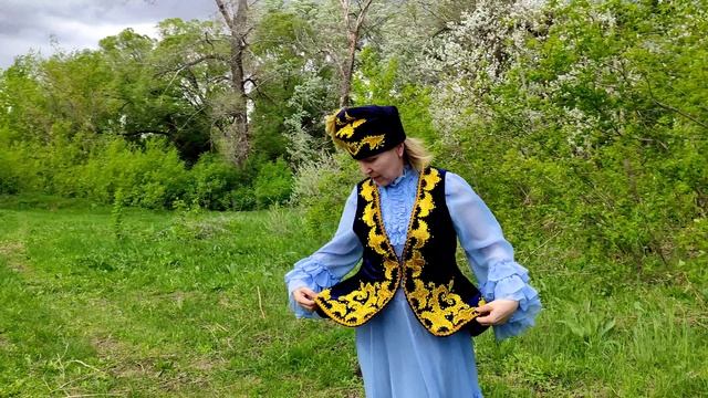Я бываю разной!!! Национальный татарский костюм. смотреть онлайн