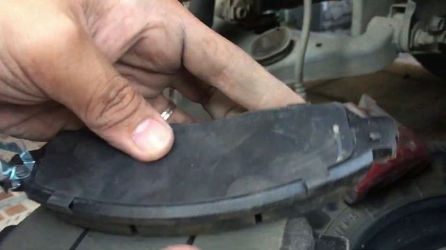 Nissan Navara NP300 Change Brake Pads