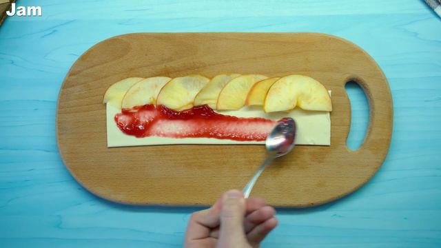 Puff Pastry Apple Roses - Dessert ideas смотреть онлайн