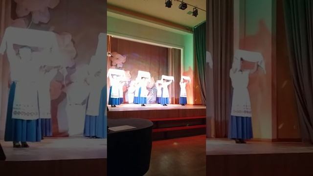 Танец с ручниками. смотреть онлайн
