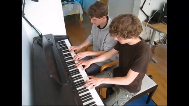 We Are The Champions - Queen - (Piano cover) смотреть онлайн
