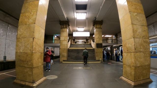 Станция метро Парк Культуры (Сокольническая линия) ► Московский метрополитен смотреть онлайн