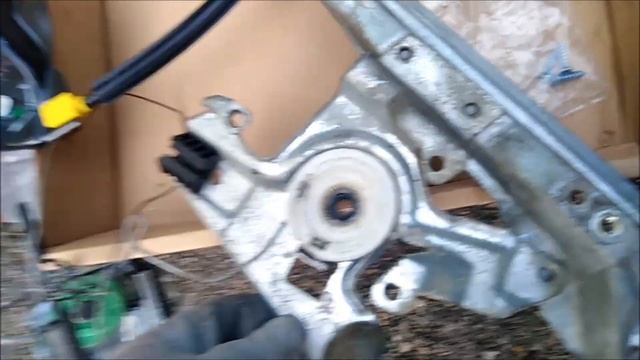 Замена механизма стеклоподъемника Форд Фокус 1.